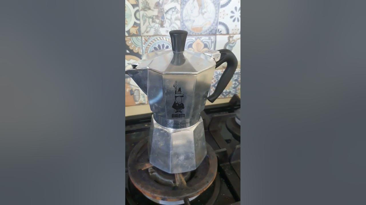 bialetti 180 cups vs bialetti 6 cups YouTube