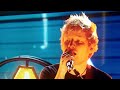 Ed sheeran - Shape of you (Live from the 59th Grammy Awards)