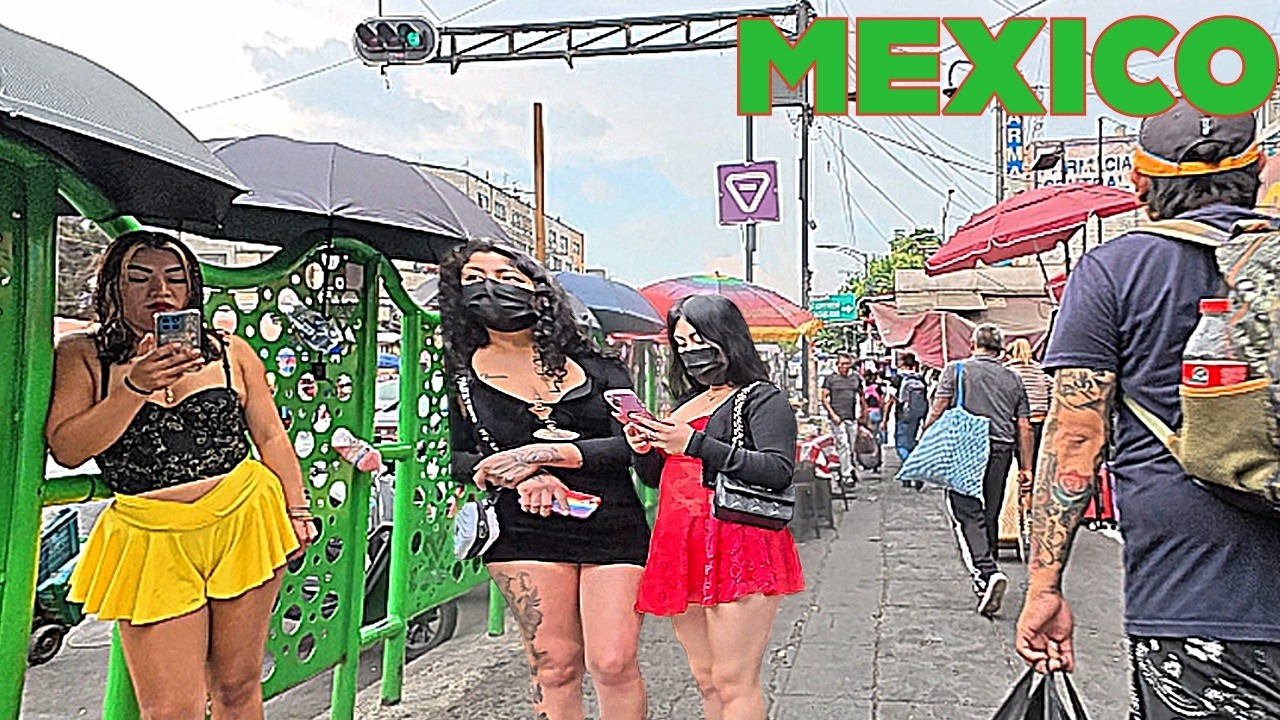 Walking the Real Streets of La Merced (No Filters / 4K)