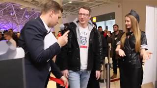 Первый покупатель XBOX ONE X М.Видео в Москве