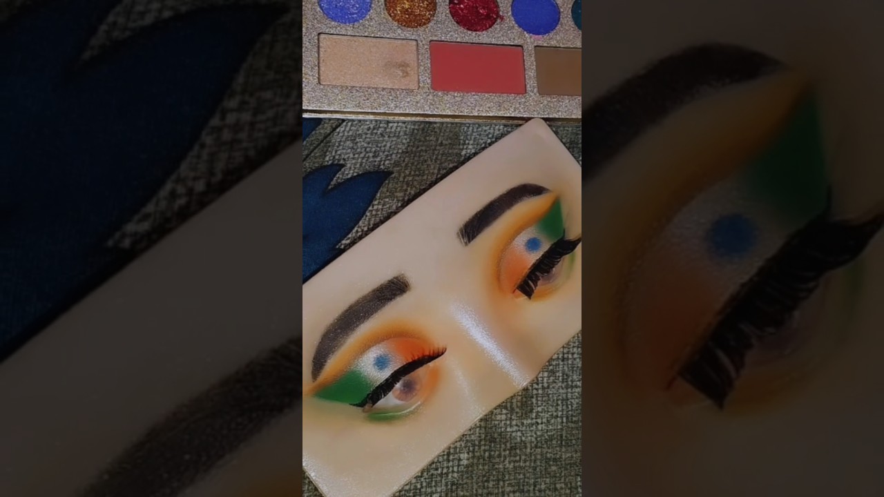 Tricolor Eye Makeup Look 🇮🇳 | Independence Day Special 