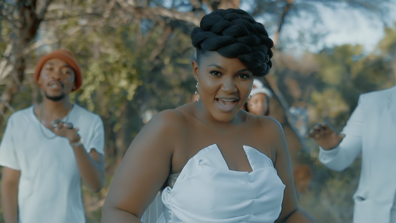 Download Franklin and Dee’A - Omalaka ft.  Ally Tobias (Official Video)