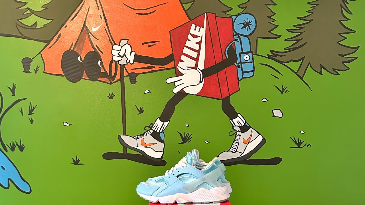 nike huarache cyan