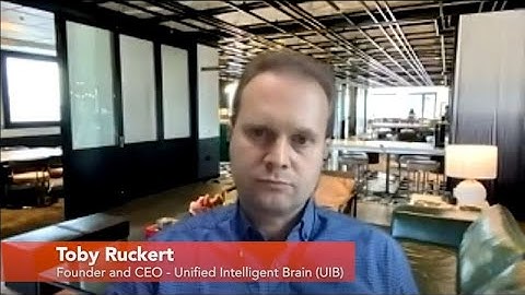 #5 "Talking Bots" with Toby Ruckert, UIB