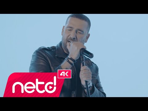 Ümit Yaşar — İki Kadın Bir Adam