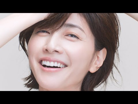 内田有紀、ありのままの演技で年齢を重ねた事に感謝／ロート「BLOOMIO」CM＋メイキング・インタビュー