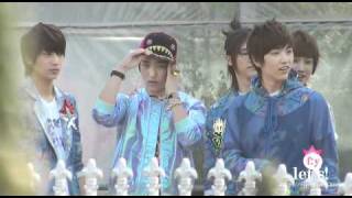 [20110504] B1A4 Mucore pre-recording fancam.flv