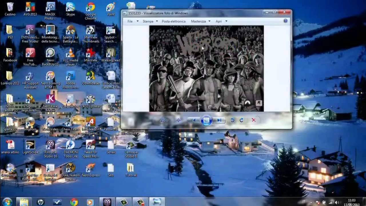 Come rendere una foto in bianco e nero - YouTube