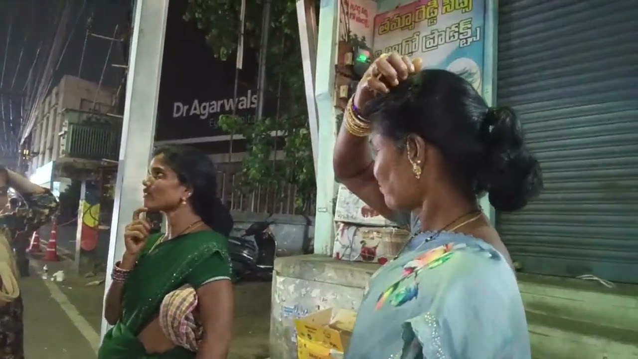 E3 food court part 2