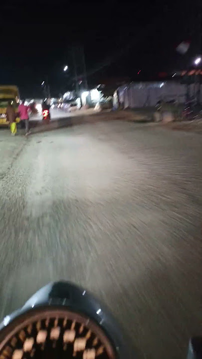 'Melintasi Gelap Malam dengan Sorotan Lampu Jalan: Perjalanan Motor yang Penuh Petualangan'#short