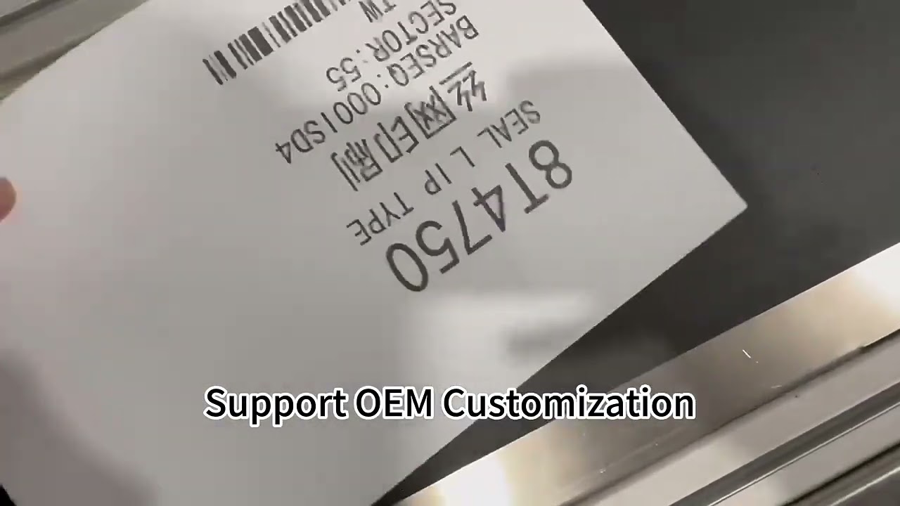 Online inkjet printer multi-jet printing head printing different information. 