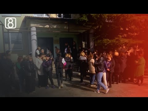 ბავშვები სკოლების გარეშე