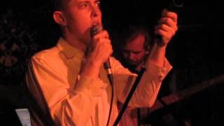 Lower Dens - To Die In L.A. (Live @ The Windmill, Brixton, London, 13/05/15)