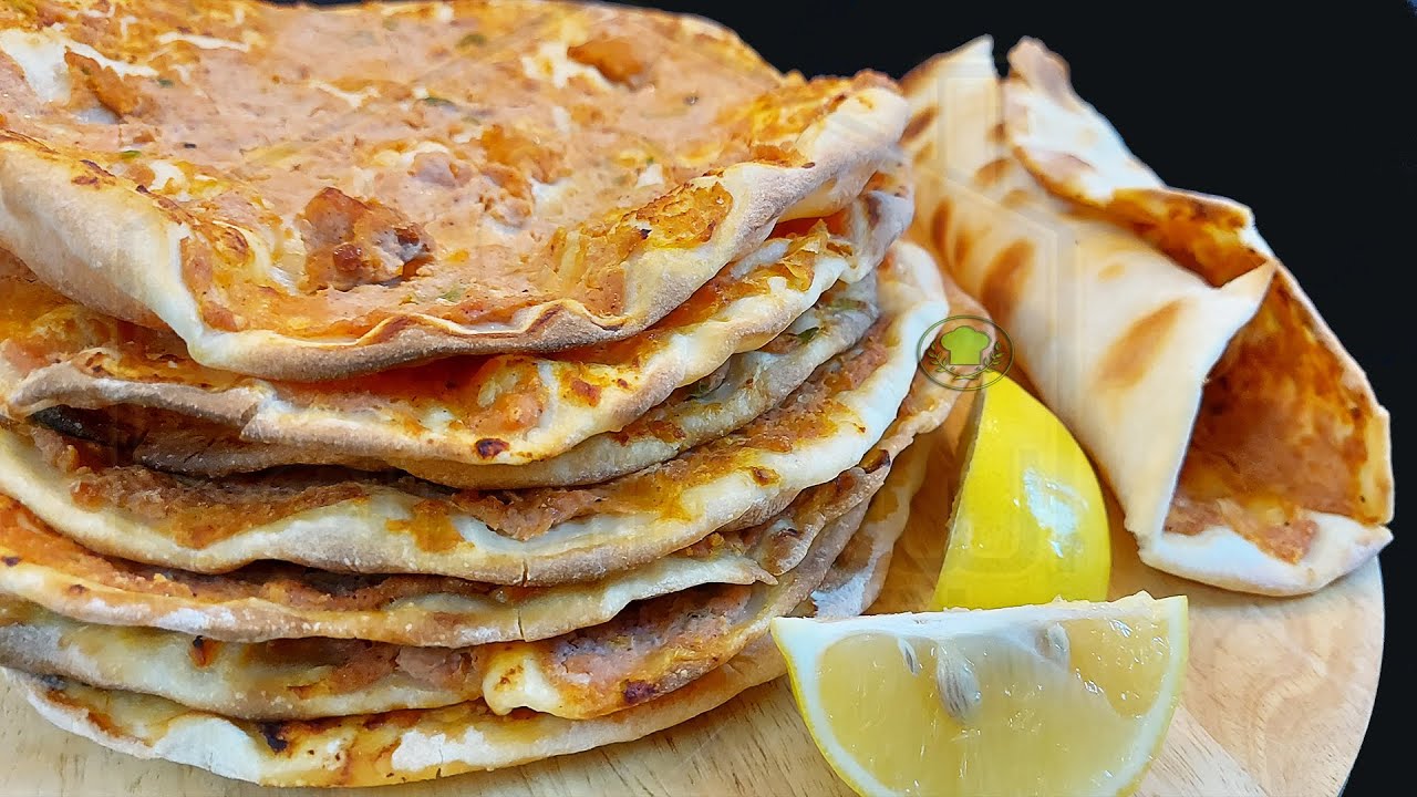 لحم بعجين عراقي بالدجاج طرية وخفيفة ( صفيحة لحم بالدجاج )