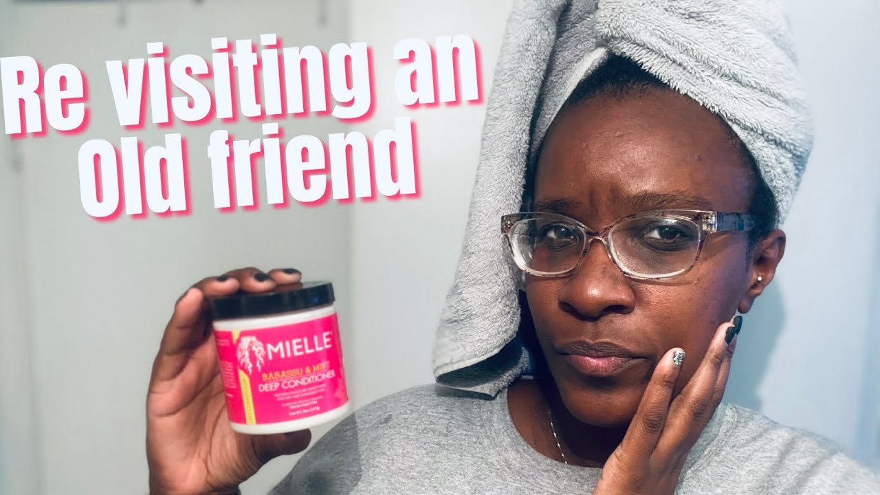 Deep Conditioning with Mielle Organics Babassu Oil Mint Deep Conditioner