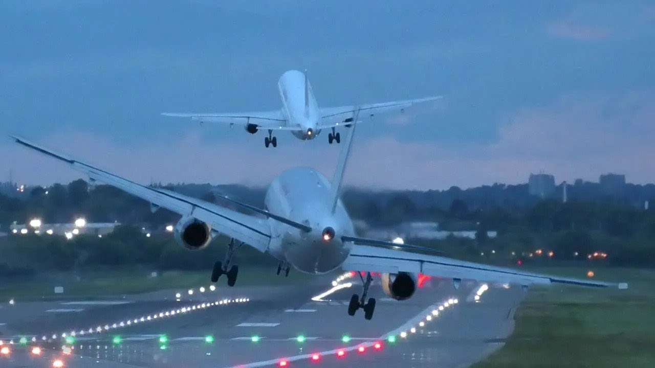 Sunset Go Around Birmingham Airport ️ R33 (BHX) - YouTube