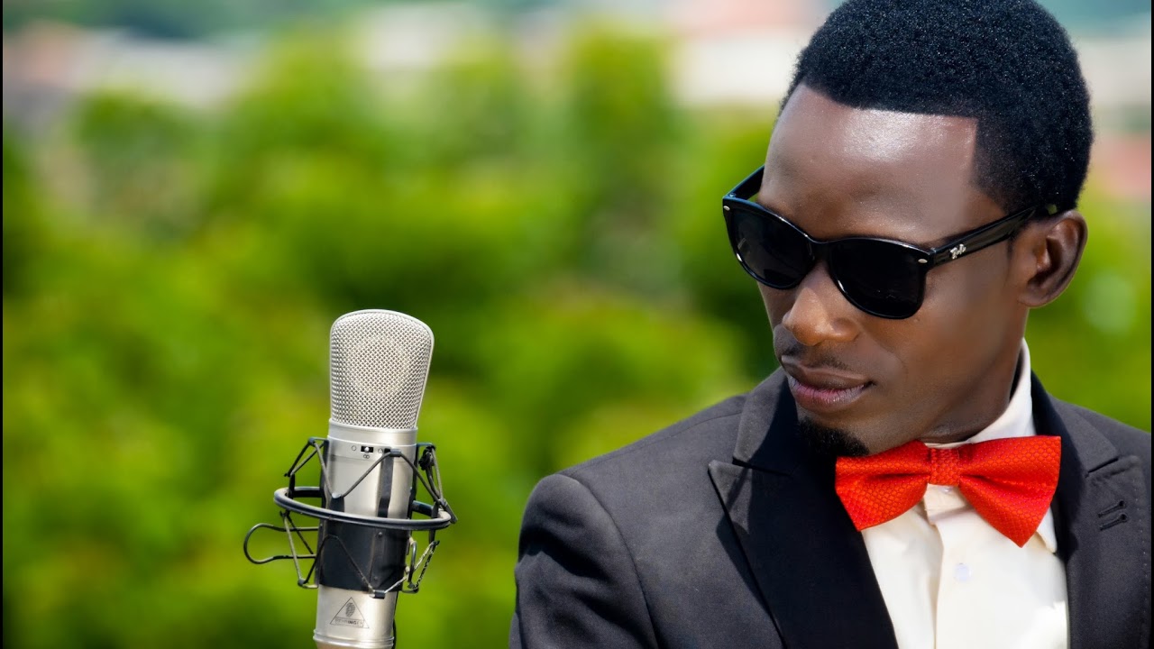 Pure Worship to Jesus (Hymnals) by Oluwalonibisi