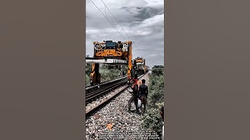 Rail installation made easy with work tool hydraulic rail lifting machine #worktool