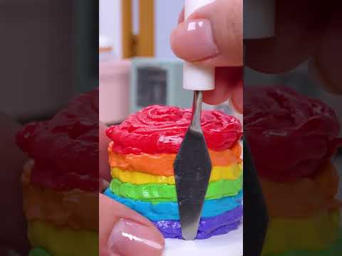 satisfying-miniature-rainbow-cake-design-#yumupminiature