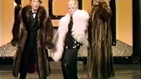 Bing Crosby, Alice Faye, & Phil Harris - Hollywood Palace Medley
