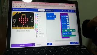 Code Battle Micro:bit 2025 , Soalan 2 , Nur Imtiyaz Zahra Binti Razali