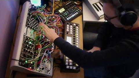 Live Modular Eurorack, Cirklon & Digitone: Mentat  - Solace (Live)