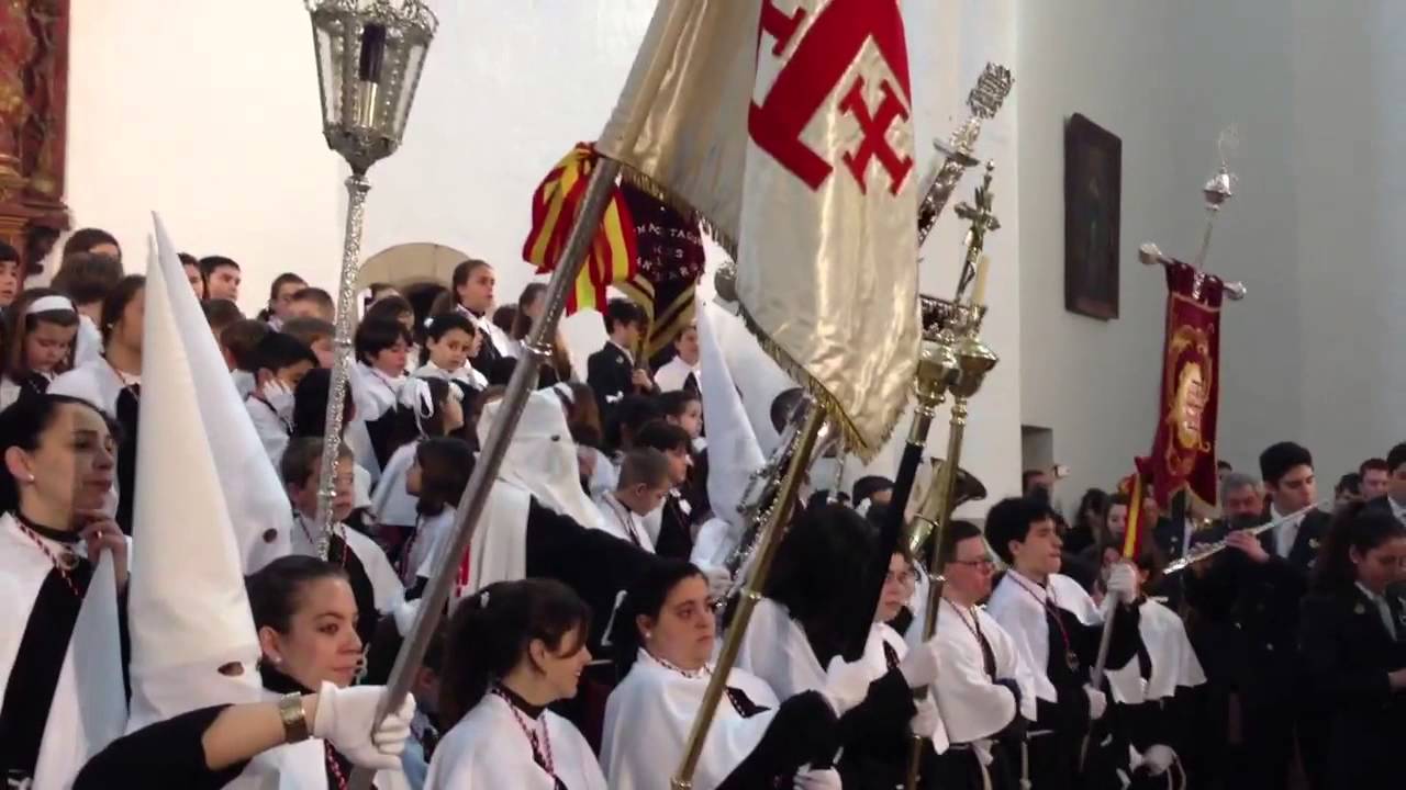 Resultado de imagen de cofradia cristo de los estudiantes caceres