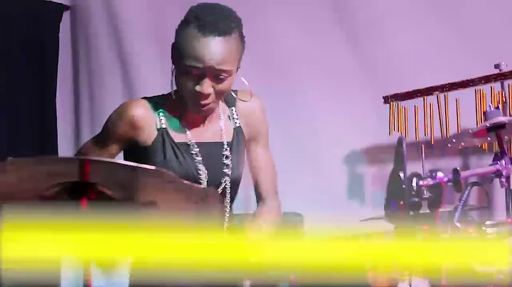 30 Billion Halleluyah by Mike Abdul. Topsticks Drummergirl expression