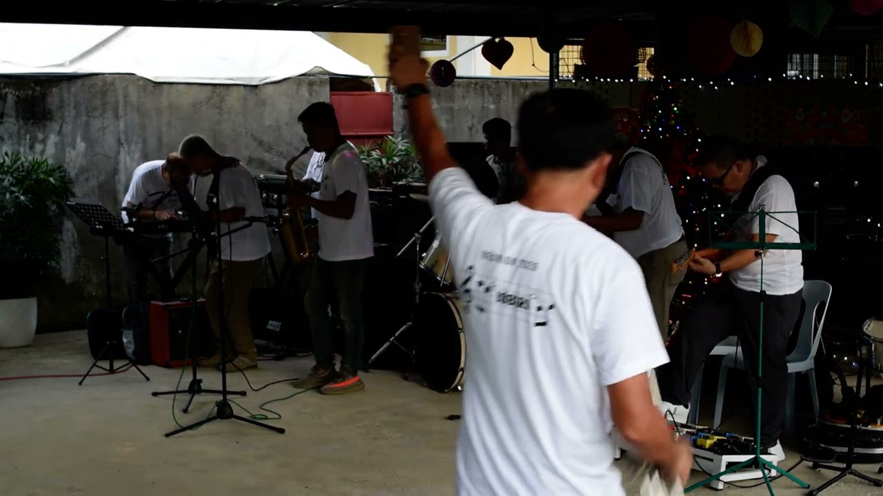 Friends Band DSC 0004