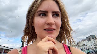 Exploring Brighton With No Plan Alone