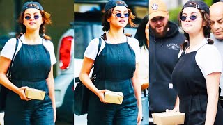 Selena Gomez was spotted grabbing lunch in Los Angels