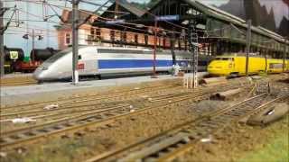 LPAT67 - Le Site de la Passion ! - Le TGV ' La Poste ' de Hornby-Jouef -