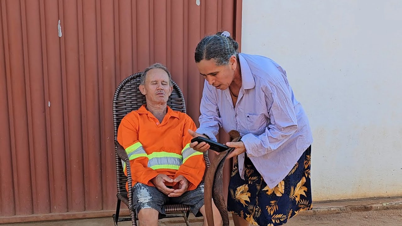 Dona duceu pega seu mane olhando mulher nua #comedia #humor #viralvideo #video