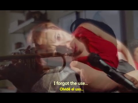 Cocteau Twins - Seekers who are lovers (lyrics / sub. español)