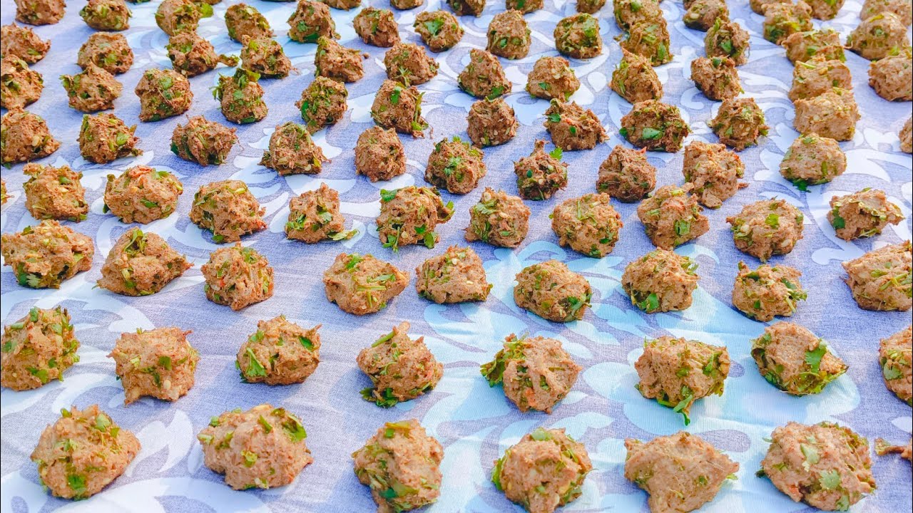 उरद दाल की बड़ी बनाने का एकदम परफेक्ट ट्रेडिशनल तरीका यूपी स्टाइल | कोहड़ौरी | Urad dal badi | badi