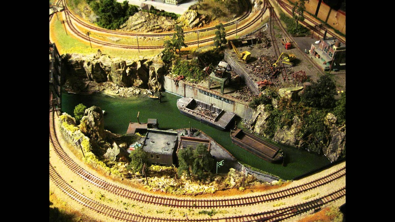 N Scale Layout "Hobb's Connection" - YouTube