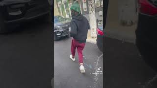 Crackhead runs off @DJAkademiksTV2 @zone6radio