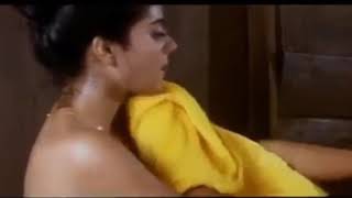 Kajol Devgan bathing 🔥🔥