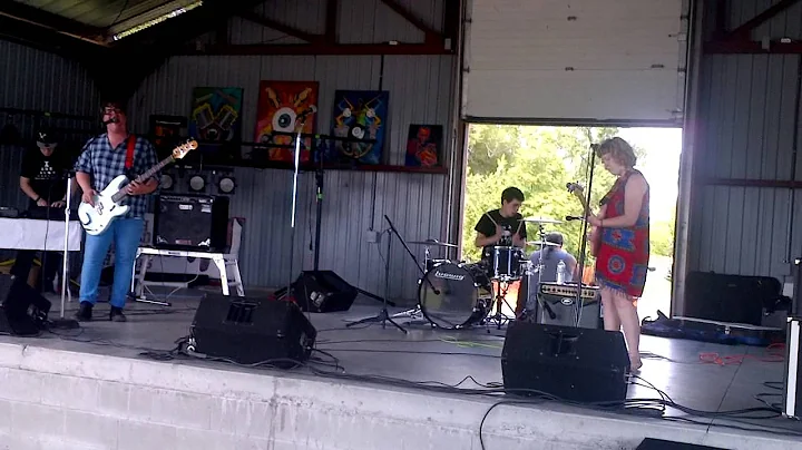 The Nancy's "Oh Shanahan" Live at ART/SOUND Festiv...