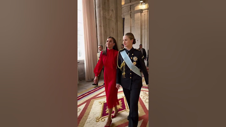 Recepción ofrecida con motivo del Día de la Fiesta Nacional en el Palacio Real de Madrid.