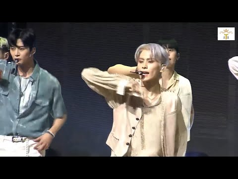 SF9 - 'Summer Breeze 여름 향기가 날 춤추게 해' COMEBACK STAGE SHOWCASE