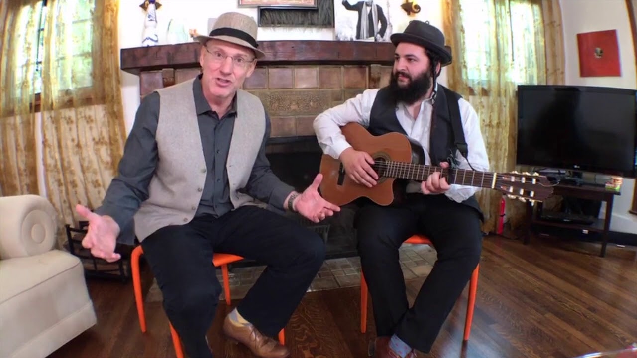 Moshe Storch - Carlebach Shabbos Song on the A.T. Show - קרליבך ישמחו במלכותך