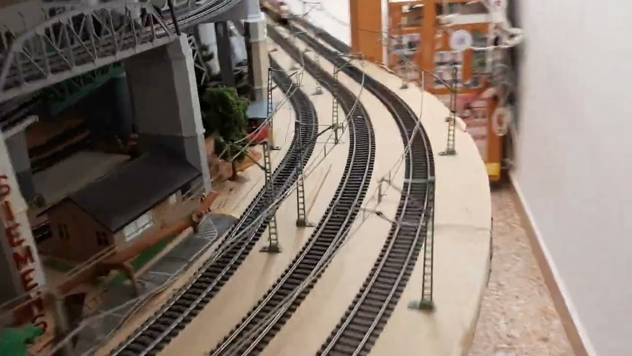 Autorail Roco 43033.2 RGP TEE X2700 SNCF Digitalisé – Échelle HO Courant Continu