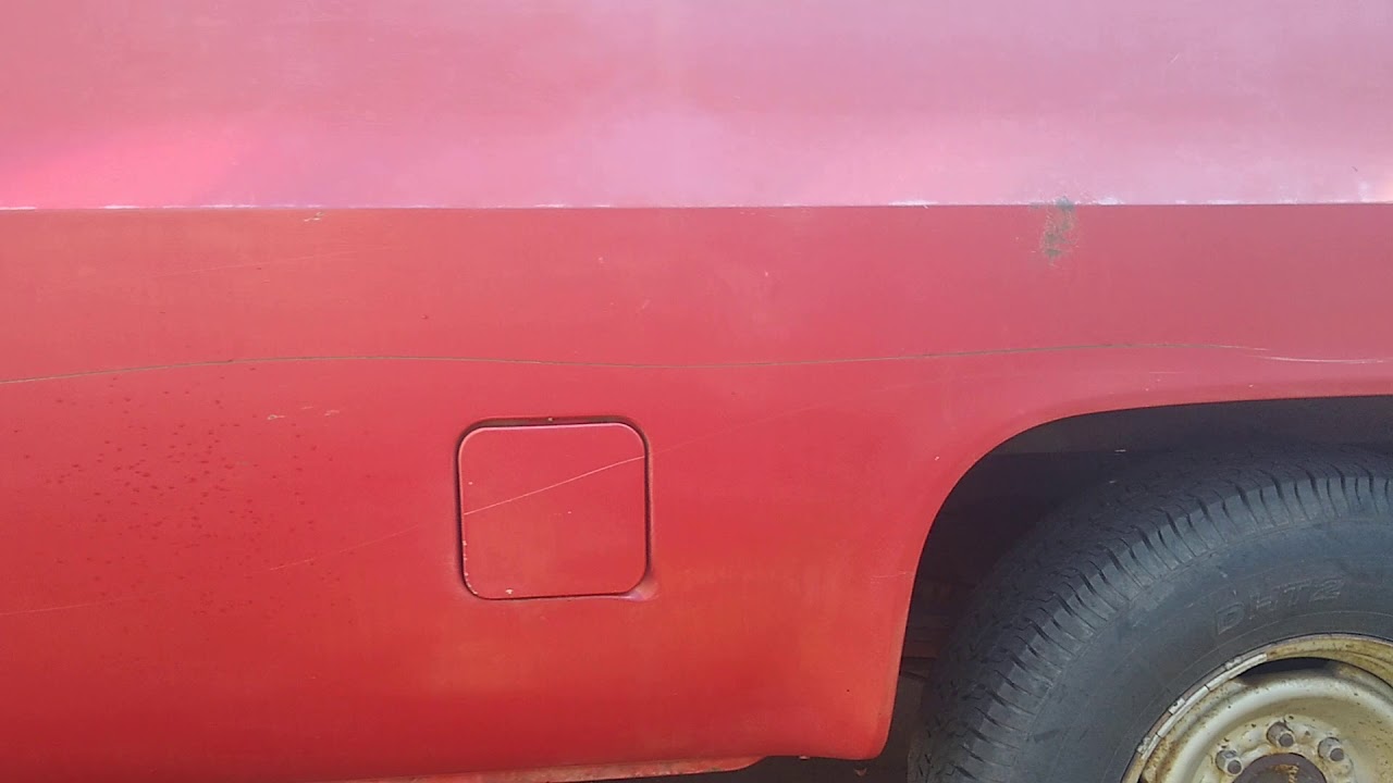 Removing oxidation from paint