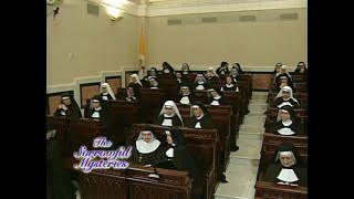 Sorrowful Mysteries of the Holy Rosary with Mother Angelica (EWTN) screenshot 3