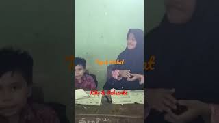 Tepuk hebat cara untuk meningkatkan semangat belajar siswa dalam pembelajaran