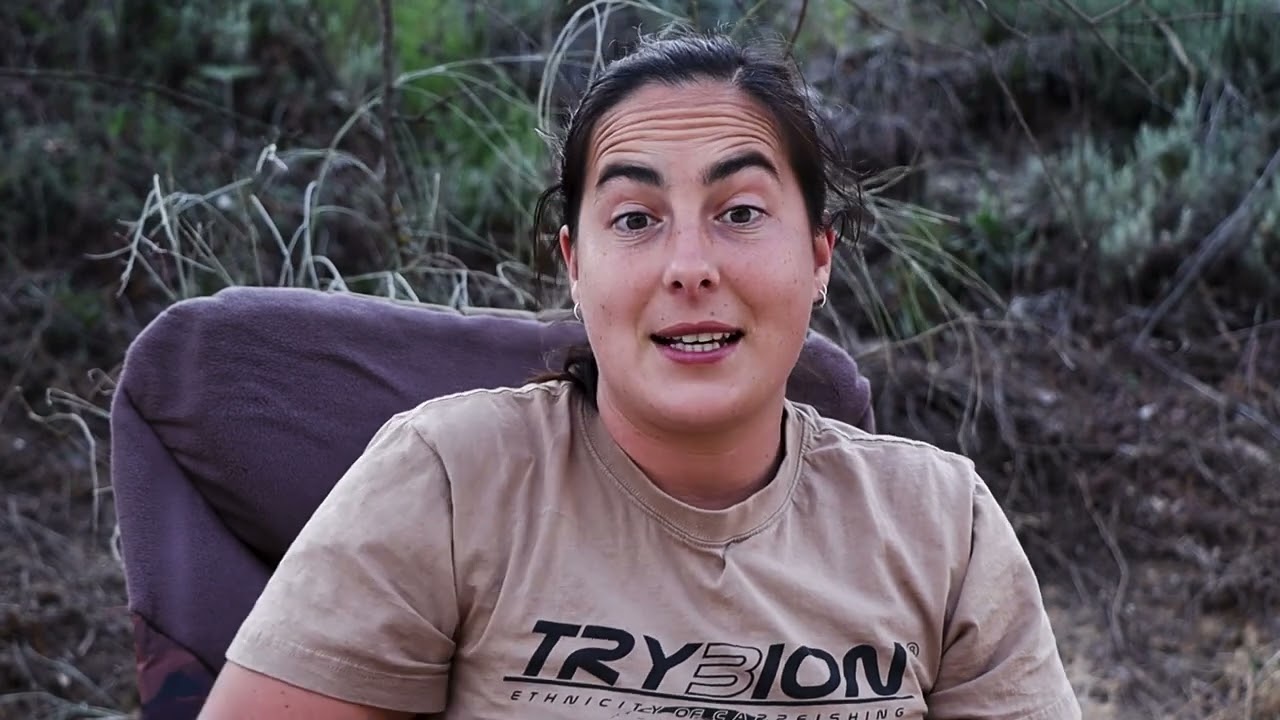 EXPLICACIÓN DE DIFERENCIA ENTRE HOOK BAIT Y BOLA DE CEBADO - TRYBION - CARPFISHING