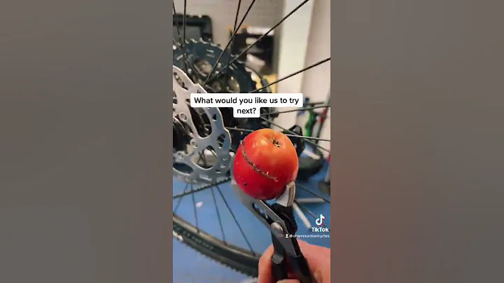 Disc Brake vs Apple #shorts - DayDayNews