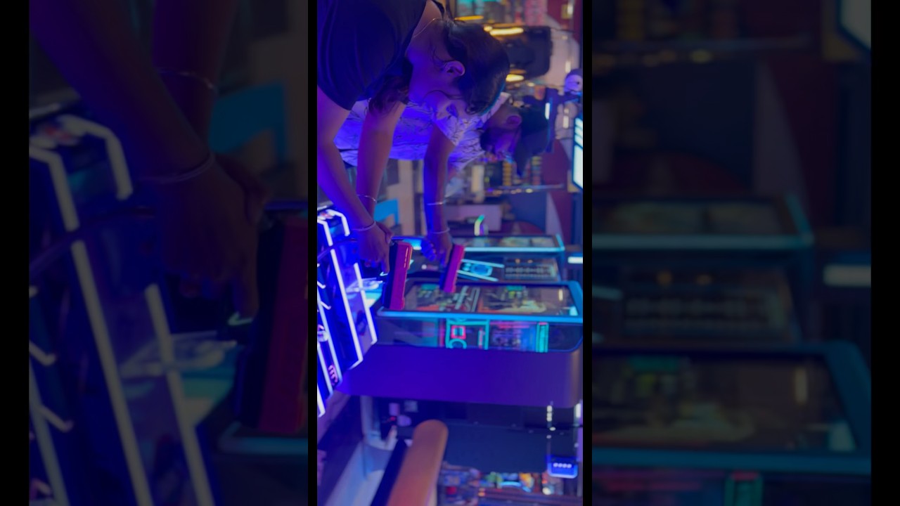 AMOEBA Gaming Zone || Sports Bar in Bangalore || Bowling at Amoeba