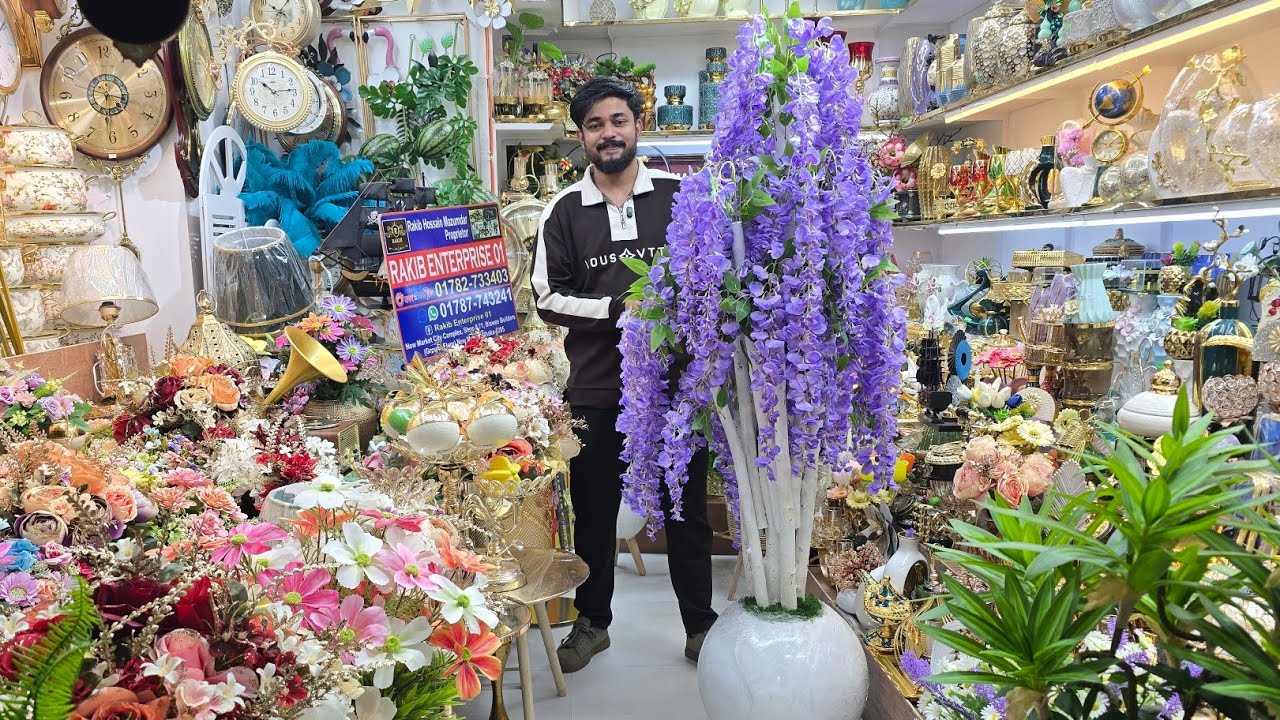 নতুন বছরে ভিন্ন  কিছু দিয়ে ঘর সাজাতে চাইলে কিনুন লেটেস্ট ফ্লাওয়ার,স্টেশন ক্লক সহ ইউনিক শোপিস আইটেম